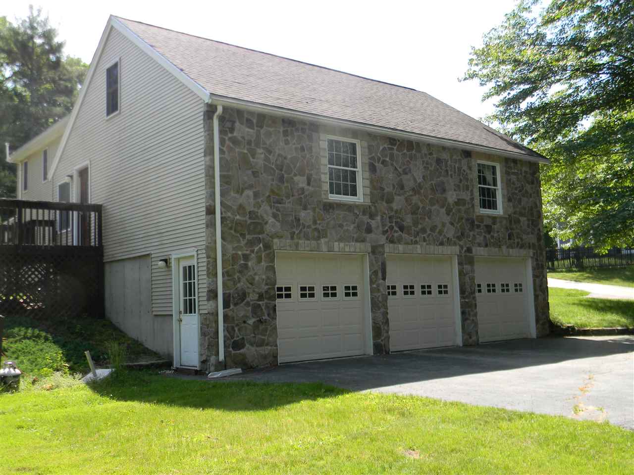224 New Boston Road Goffstown, NH 03045 - Photo 34 of 40 Gallery Image 34