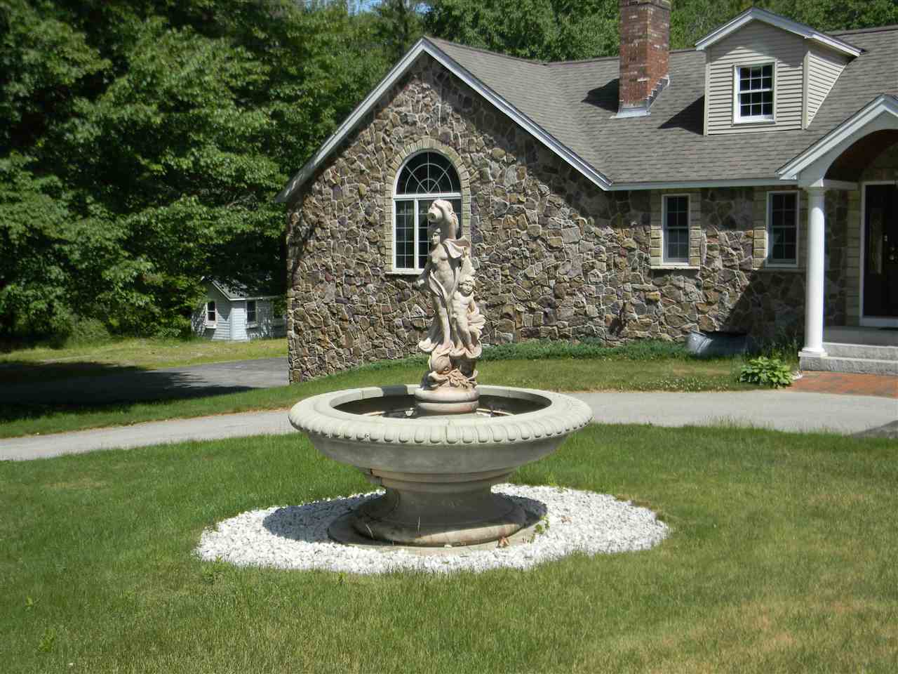 224 New Boston Road Goffstown, NH 03045 - Photo 35 of 40 Gallery Image 35