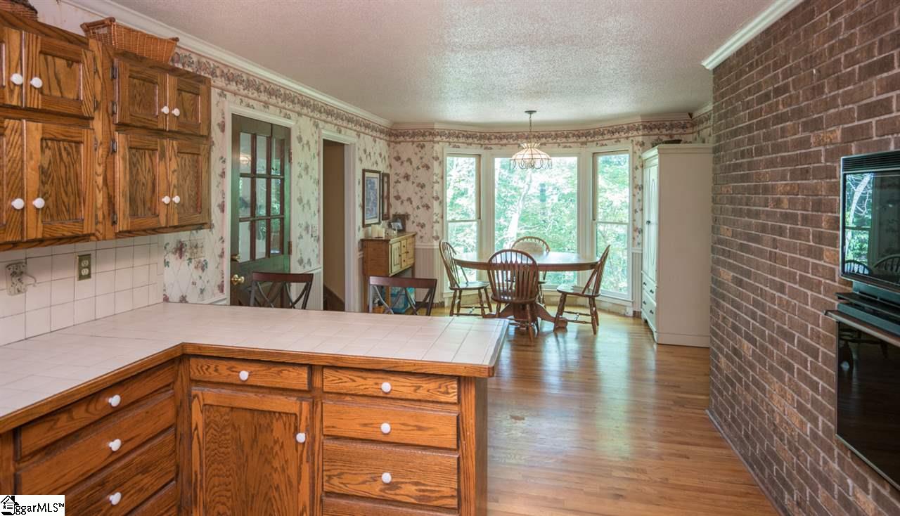 229 Chinquapin Road Easley, SC 29640 - Photo 8 of 30