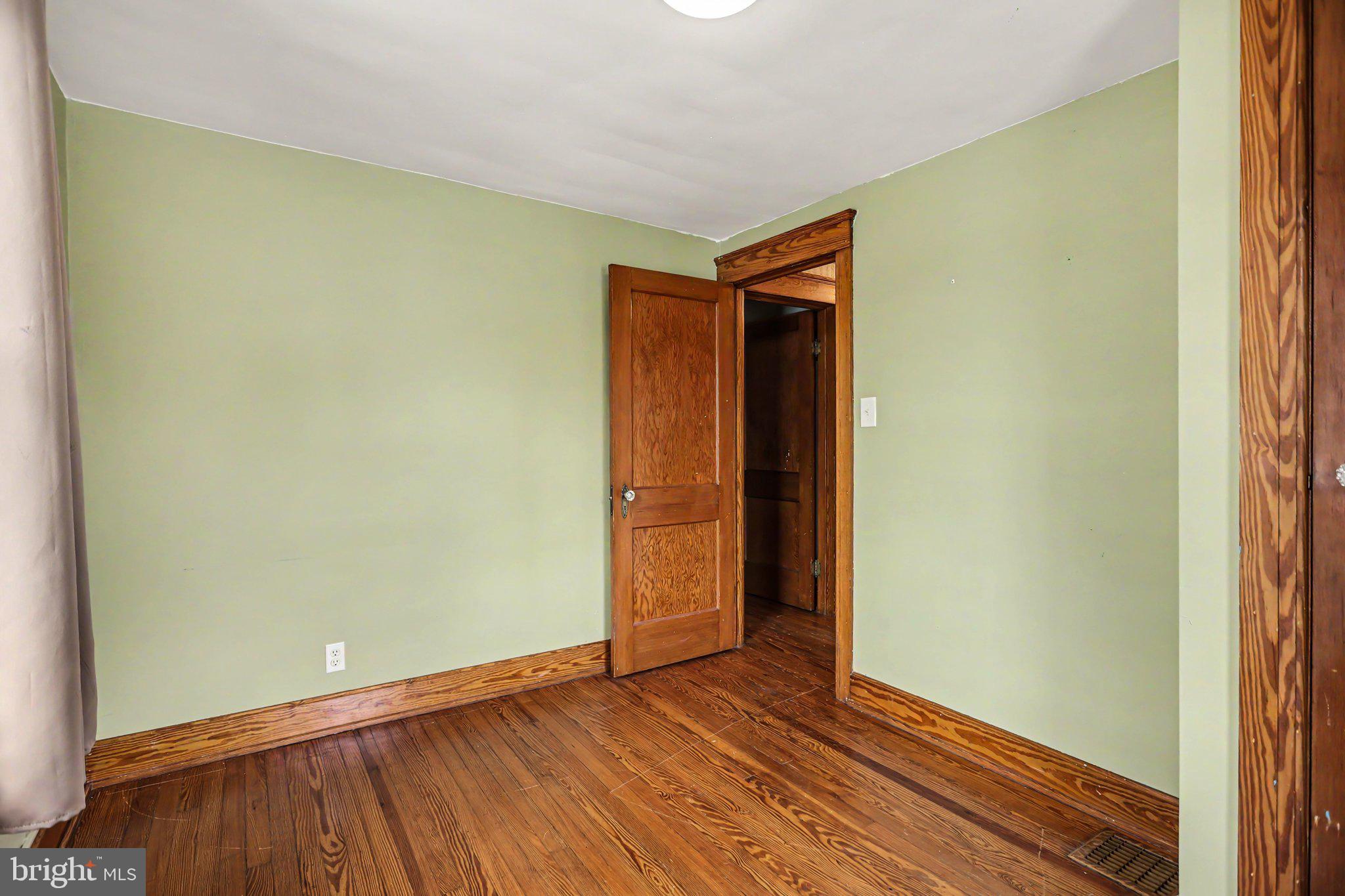 317 East Hanover Street Hanover, PA 17331 - Photo 19 of 41