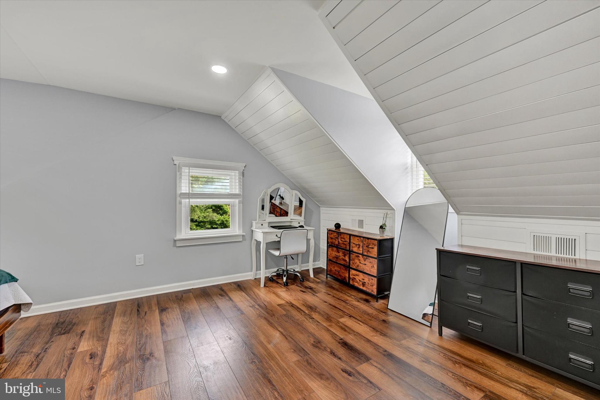 1806 Middleborough Road Baltimore, MD 21221 - Photo 16 of 26