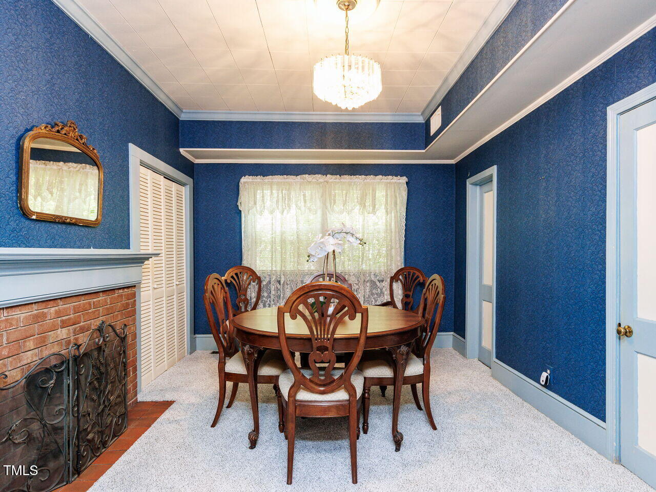 701 Rand Road Garner, NC 27529 - Photo 11 of 59 011-1280x960-dining-room