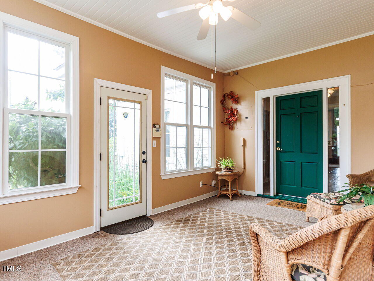 701 Rand Road Garner, NC 27529 - Photo 17 of 59 019-1280x960-sunroom