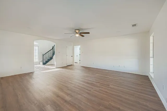 $899,999 | 34411 Fulshear Farms Road, Fulshear, TX 77441