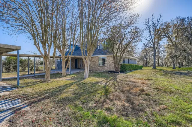 $899,999 | 34411 Fulshear Farms Road, Fulshear, TX 77441