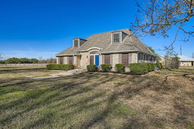 $899,999 | 34411 Fulshear Farms Road, Fulshear, TX 77441