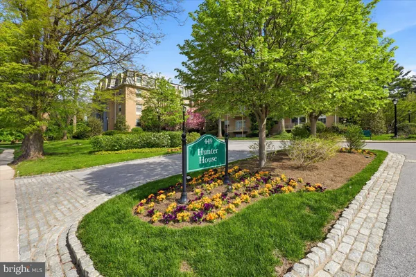 $350,000 | 449 Montgomery Avenue, Unit 306, Haverford, PA 19041