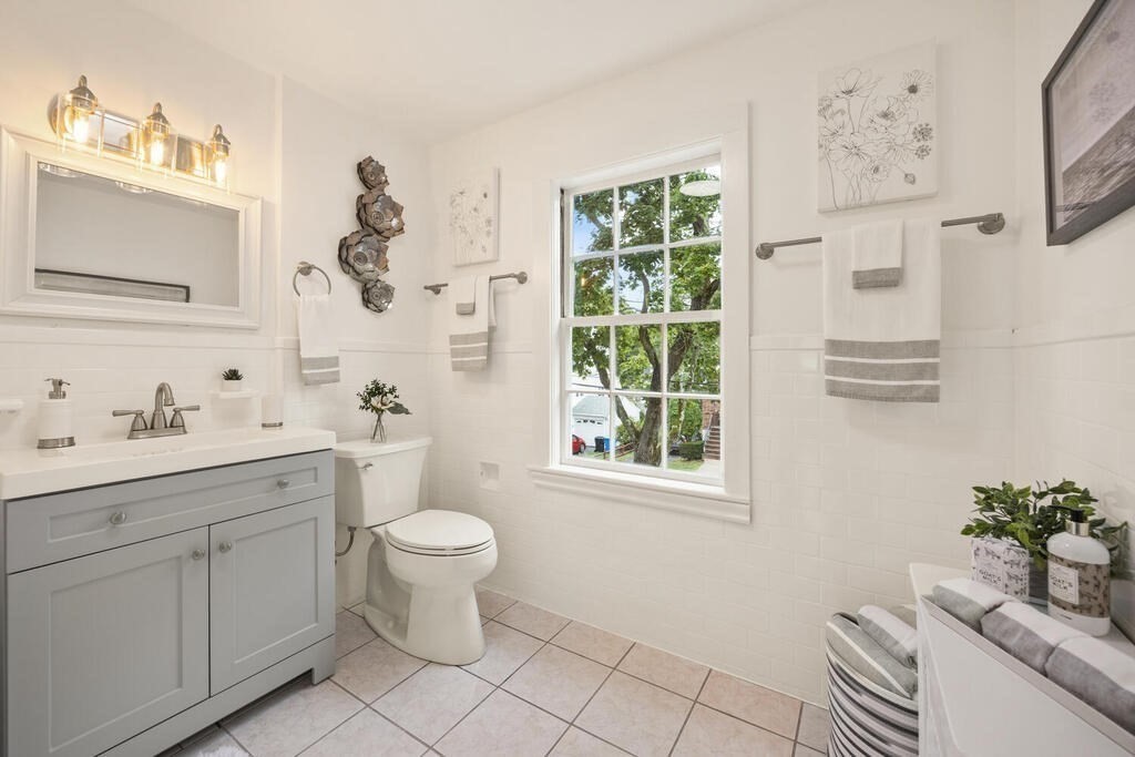 15 Mayfield Road Belmont, MA 02478 - Photo 23 of 35 Gallery Image 23