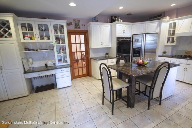 9 Highland Road Staten Island, NY 10308 - Photo 3 of 27 IMG_5818_Fotor