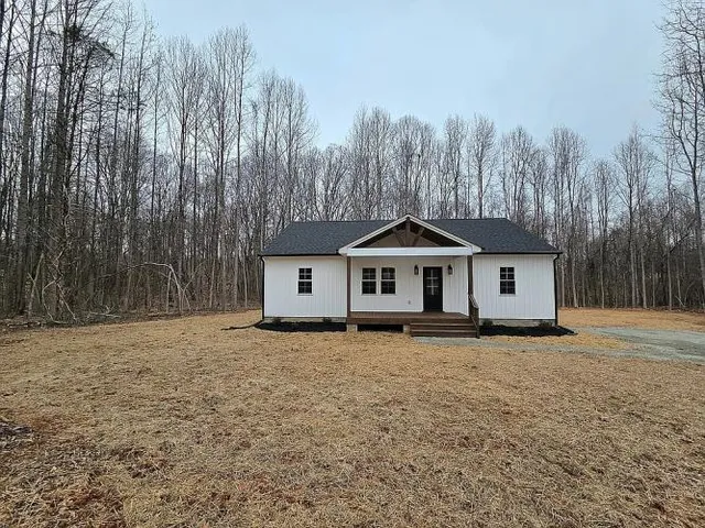 $399,999 | 5908 Old Buckingham Road, Powhatan, VA 23139