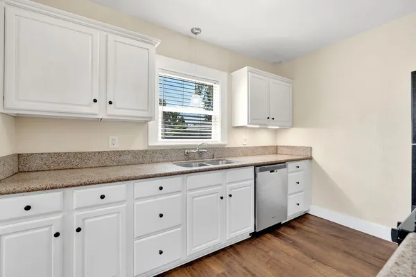 $295,000 | 4338 East Grant Avenue, Fresno, CA 93702