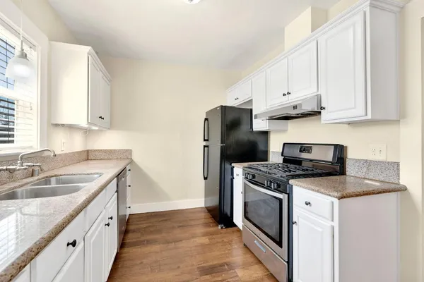 $295,000 | 4338 East Grant Avenue, Fresno, CA 93702
