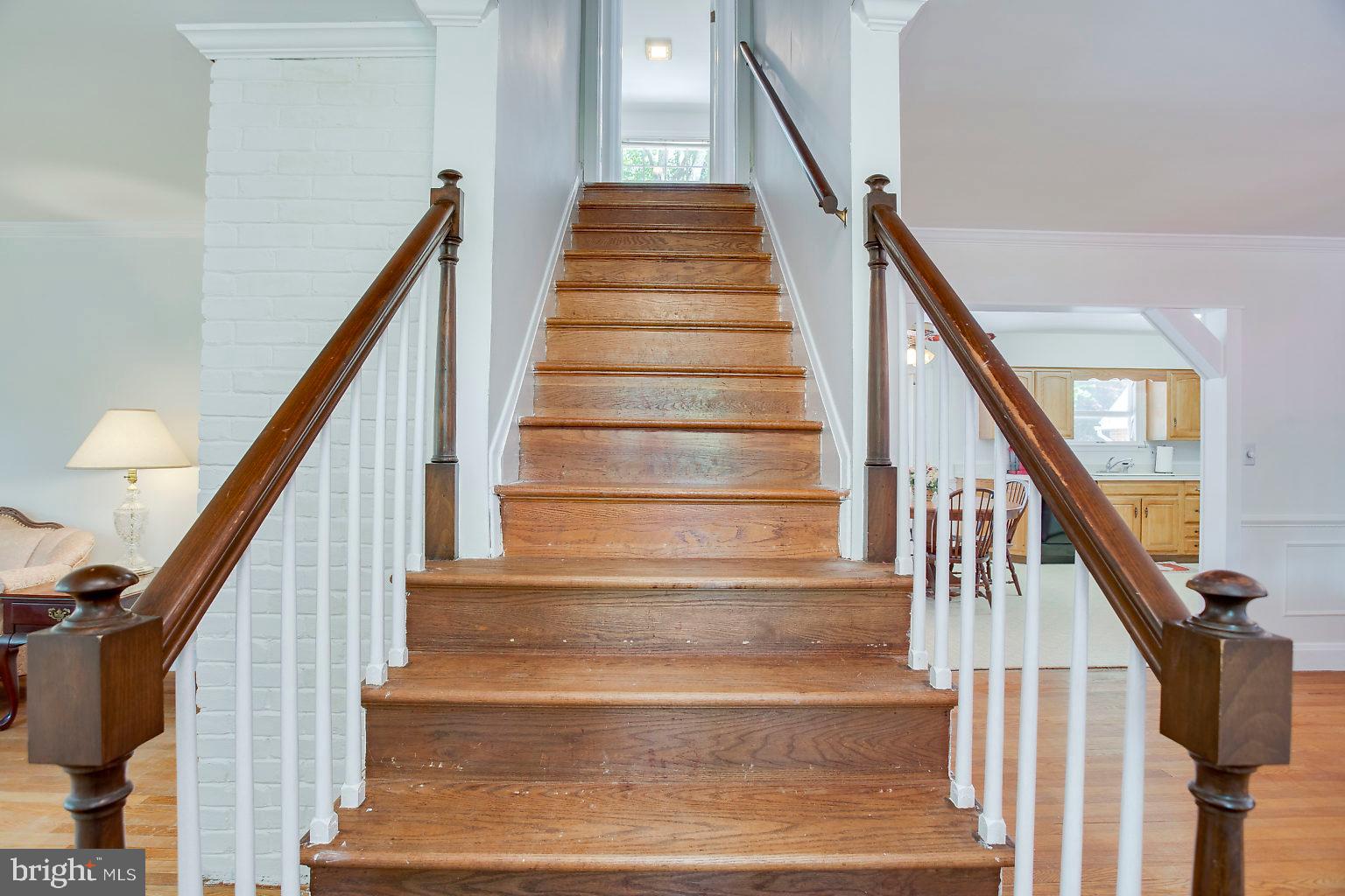 13301 Bottom Road Hydes, MD 21082 - Photo 33 of 62 Gorgeous, wide staircase