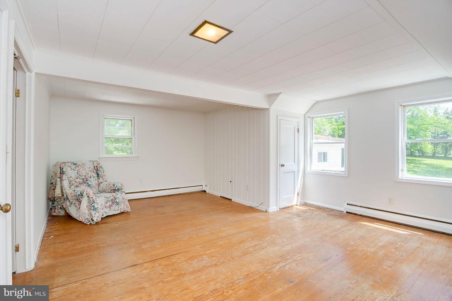 13301 Bottom Road Hydes, MD 21082 - Photo 39 of 62 Second bedroom