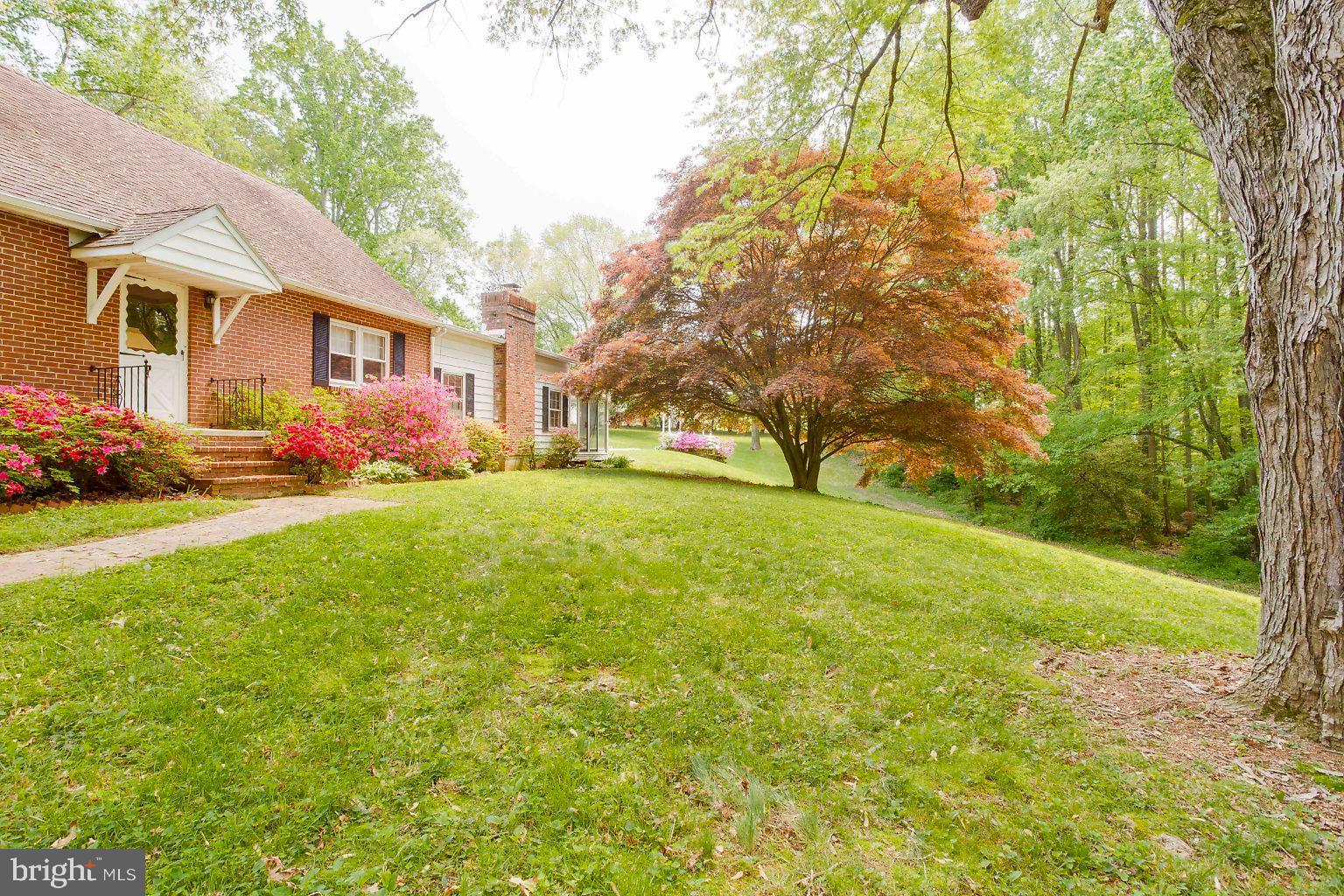 13301 Bottom Road Hydes, MD 21082 - Photo 5 of 62 Front yard
