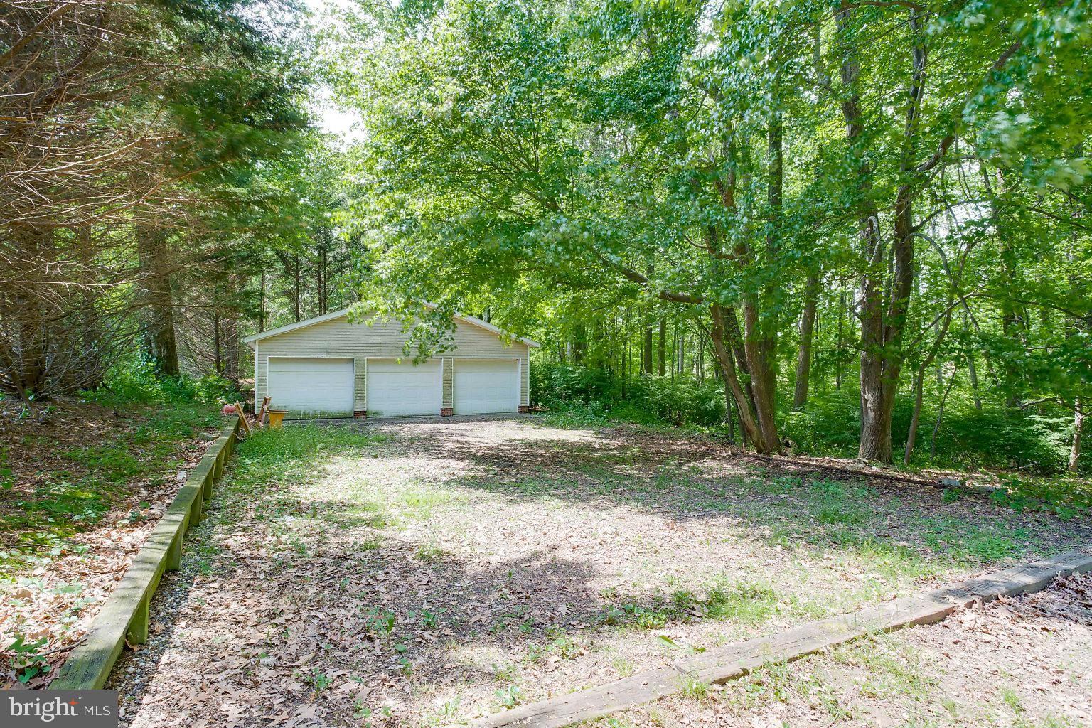 13301 Bottom Road Hydes, MD 21082 - Photo 59 of 62 Separate 3 car garage with own entrance