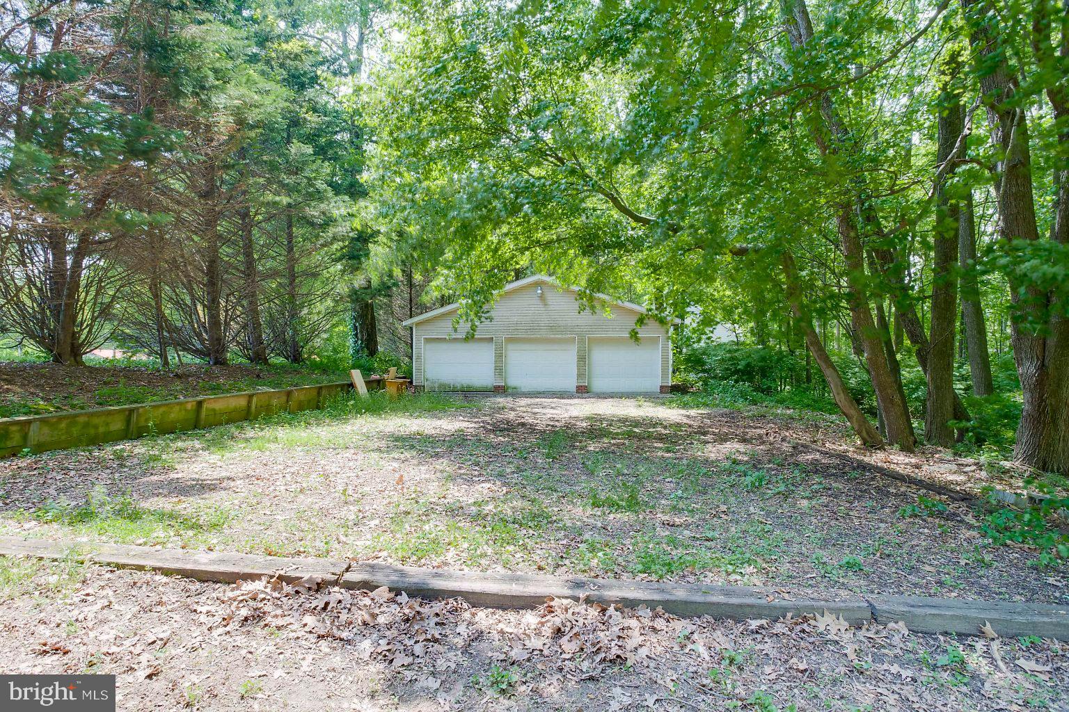 13301 Bottom Road Hydes, MD 21082 - Photo 60 of 62 Workshop, studio, office, workout space...