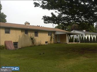 8 Austin Road Yardley, PA 19067 - Photo 6 of 6 Exterior Back