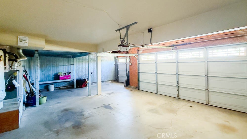 11102 Liverpool Lane Riverside, CA 92503 - Photo 52 of 58 3 car garage