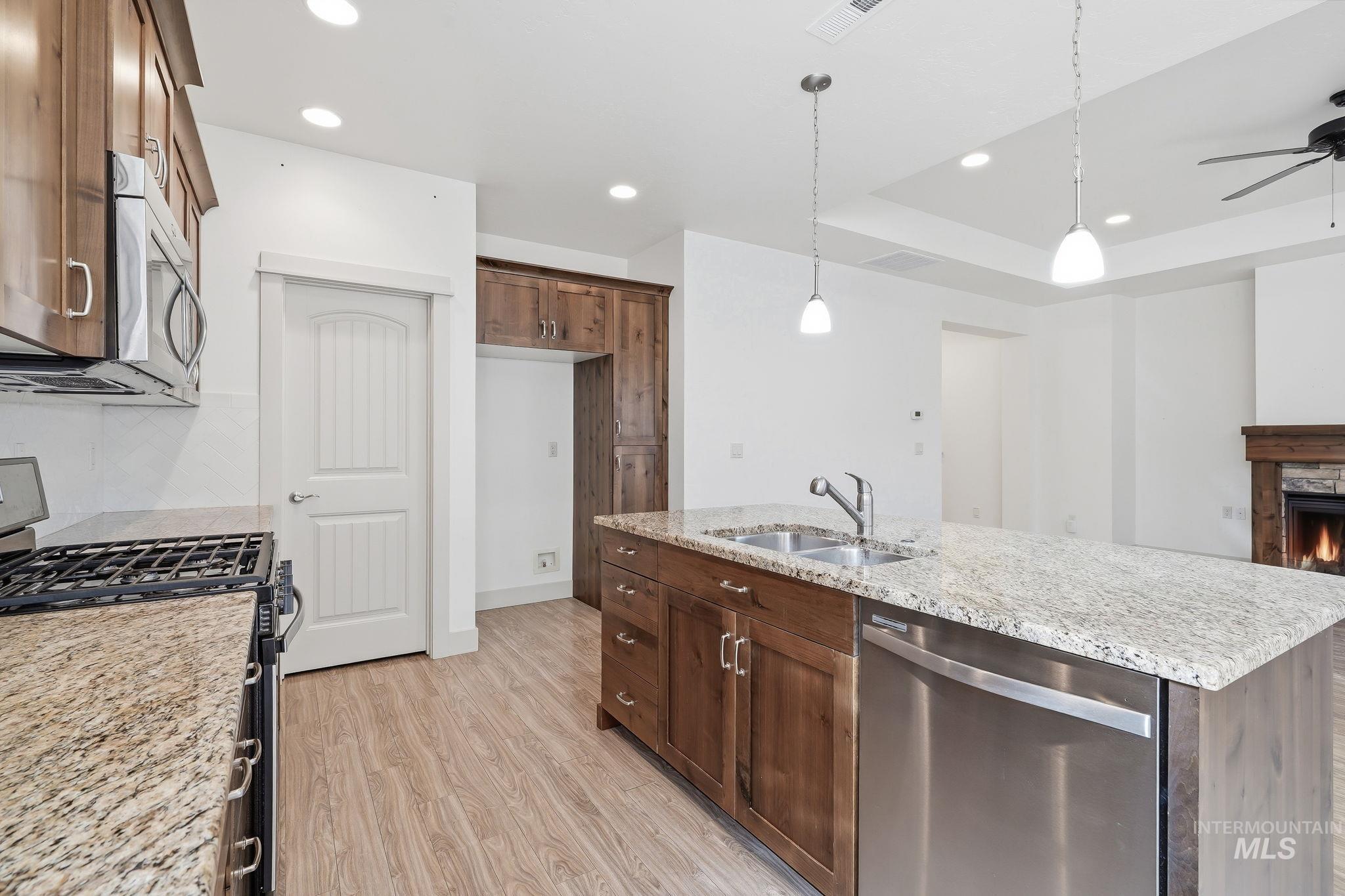 421 South Curtis Road, Unit 9 Boise, ID 83705 - Photo 14 of 50