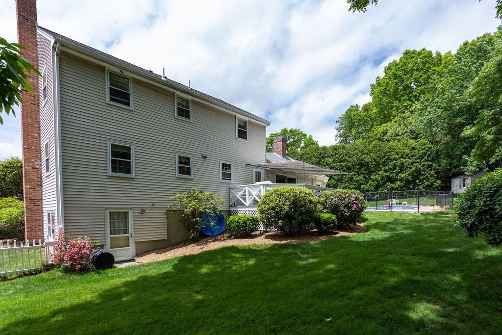 16 Concord Road Shrewsbury, MA 01545 - Photo 4 of 38 Gallery Image 4