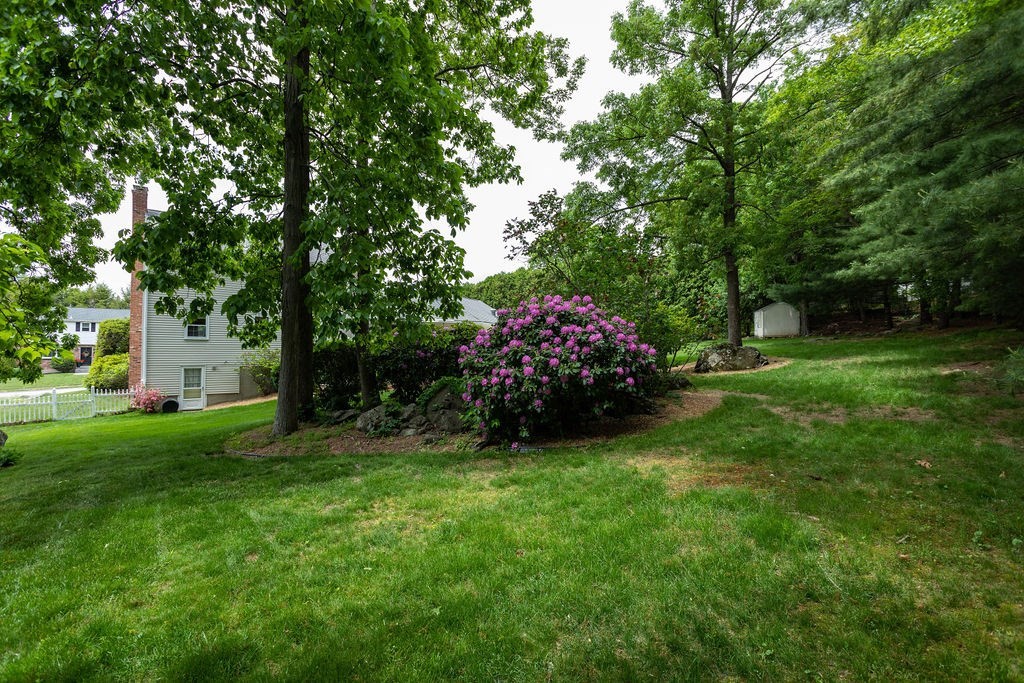 16 Concord Road Shrewsbury, MA 01545 - Photo 5 of 38 Gallery Image 5