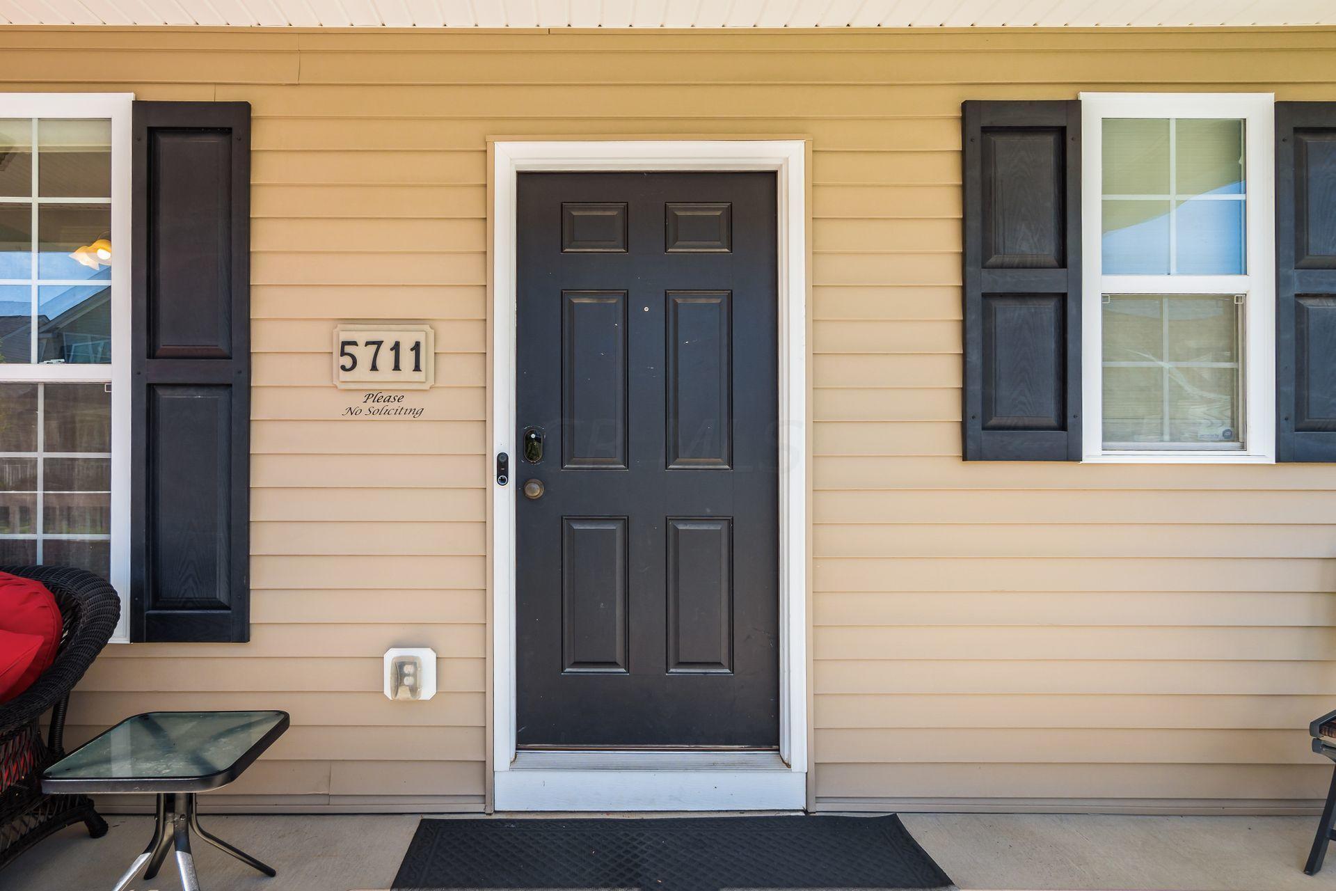 5711 Stearns Road Dublin, OH 43016 - Photo 3 of 46 Gallery Image 3