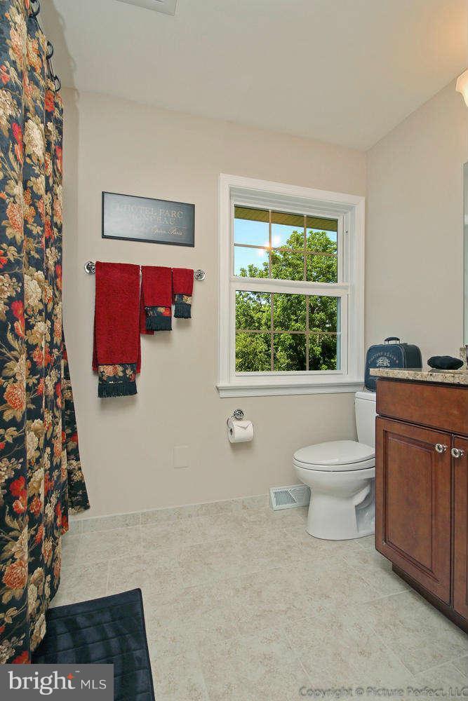 9033 Bethel Road Frederick, MD 21702 - Photo 26 of 30 Upper Level Hall Bath