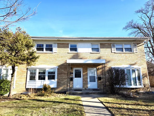 $2,750 | 828 Lavergne Avenue, Wilmette, IL 60091