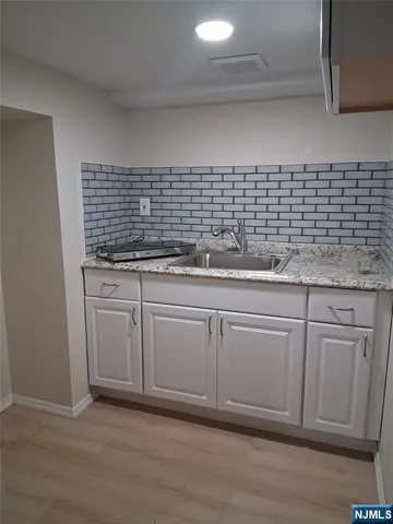 $1,500 | 4 Plymouth Road, Unit G, Paterson, NJ 07502