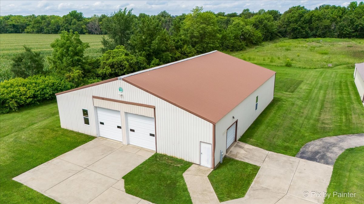 11867 North Grove Road Sycamore, IL 60178 - Photo 38 of 49