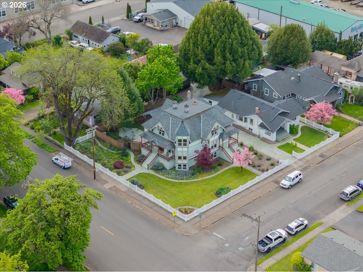 1121 Main Street Dallas, OR 97338 - Photo 48 of 48 an aerial view of a tennis court