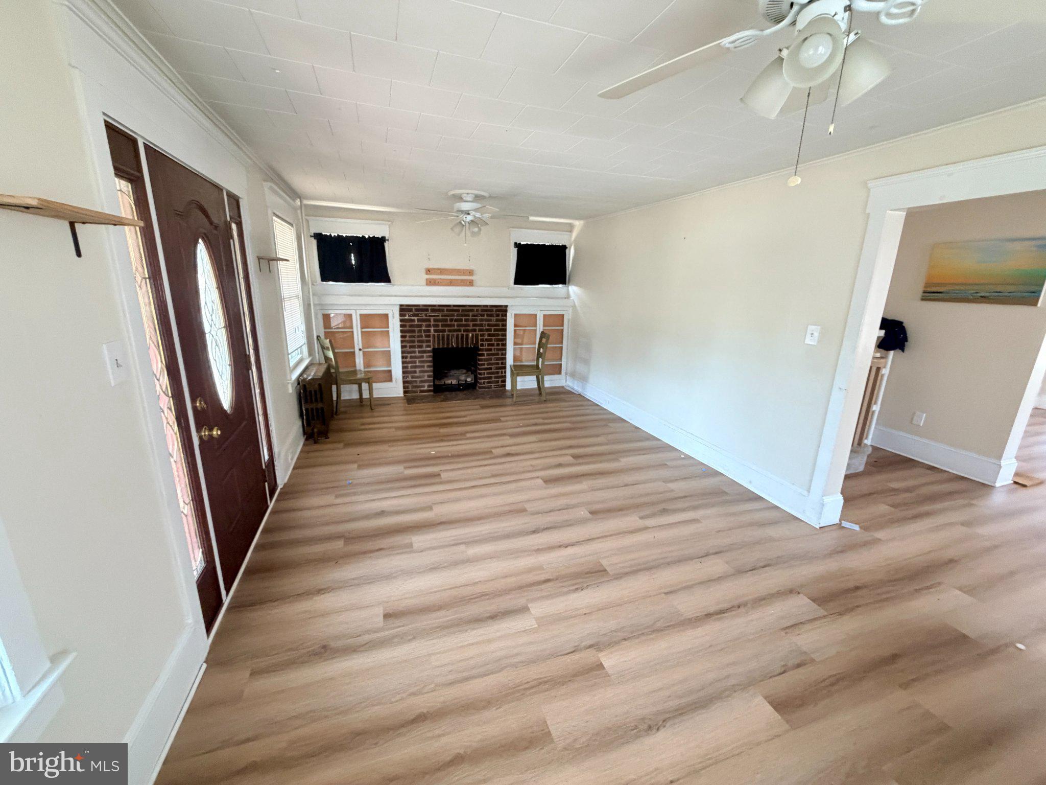 2560 Nottingham Way Hamilton, NJ 08619 - Photo 6 of 12 Spacious living area with natural light.