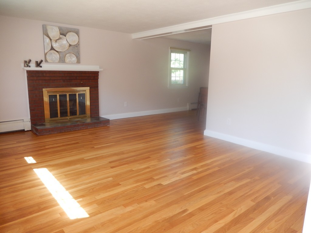 30 Pleasant Garden Road Canton, MA 02021 - Photo 5 of 20 Gallery Image 5