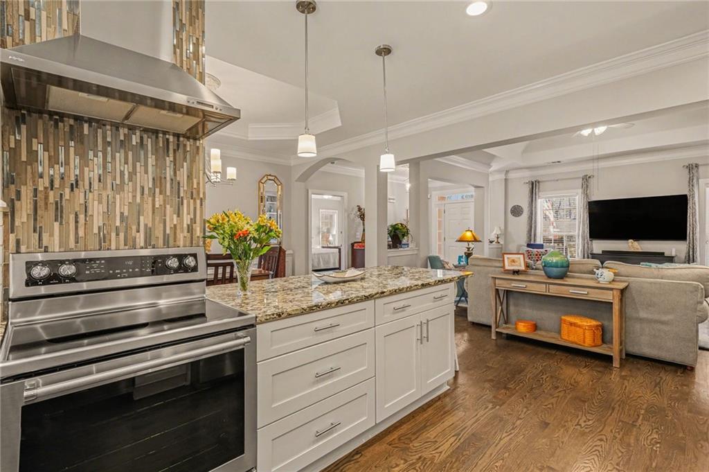 1436 Oak Grove Drive Decatur, GA 30033 - Photo 12 of 43