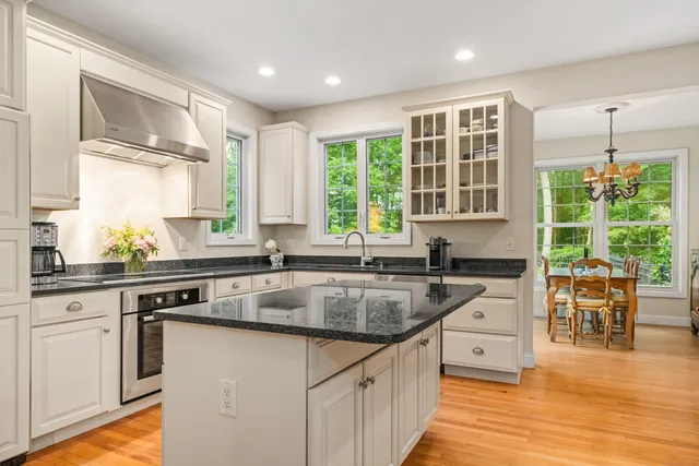 $1,125,000 | 153 Mitchell Hill Road, Lyme, CT 06371