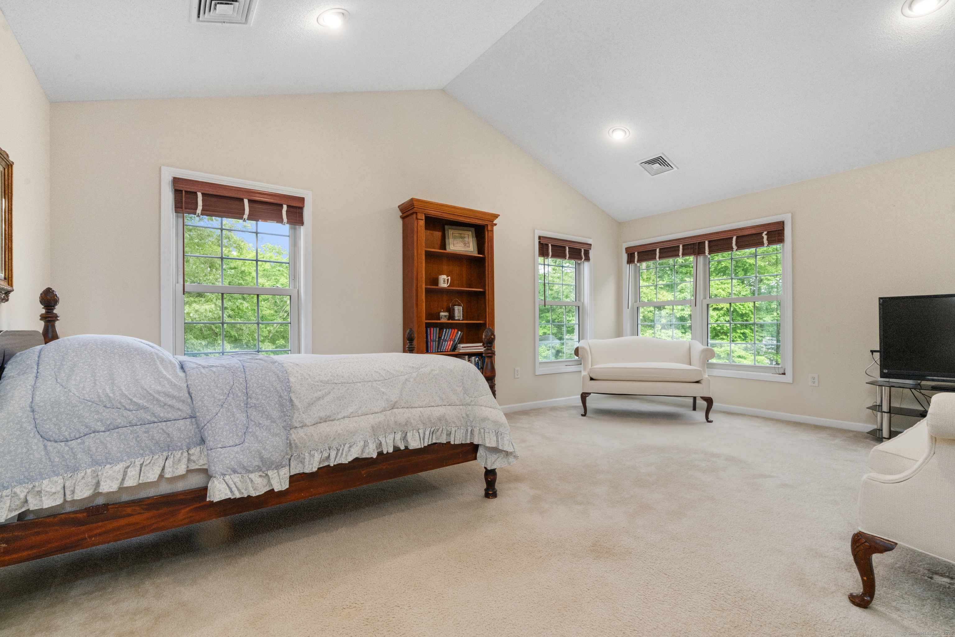 153 Mitchell Hill Road Lyme, CT 06371 - Photo 25 of 40