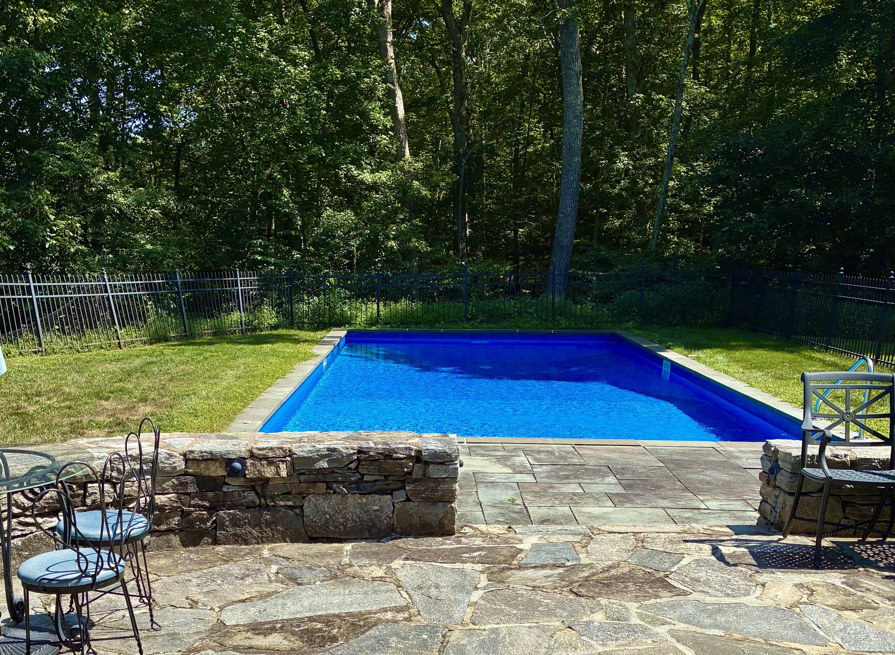 153 Mitchell Hill Road Lyme, CT 06371 - Photo 33 of 40