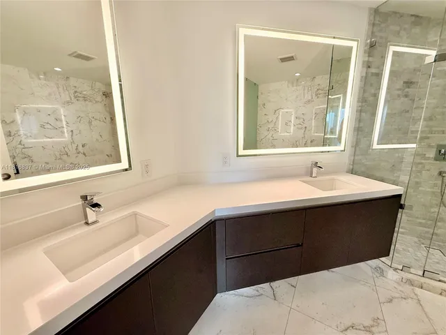 $6,950 | 851 Northeast 1st Avenue, Unit 1108, Miami, FL 33132