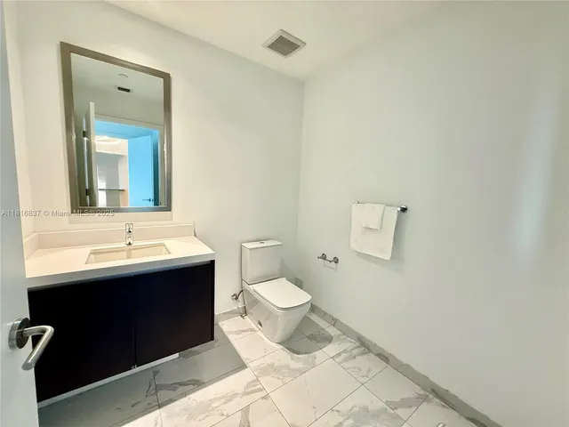 $6,950 | 851 Northeast 1st Avenue, Unit 1108, Miami, FL 33132