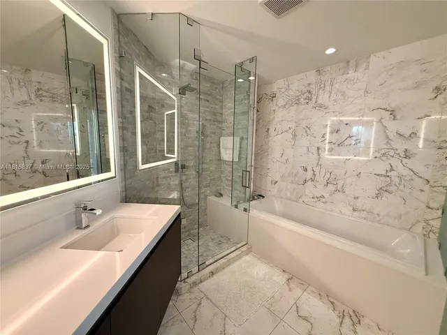 $6,950 | 851 Northeast 1st Avenue, Unit 1108, Miami, FL 33132