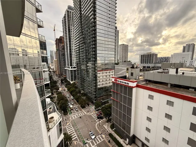 $6,950 | 851 Northeast 1st Avenue, Unit 1108, Miami, FL 33132