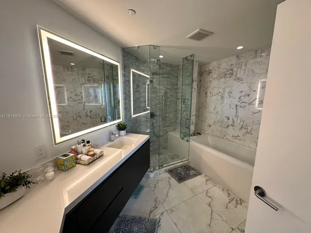 $6,950 | 851 Northeast 1st Avenue, Unit 1108, Miami, FL 33132