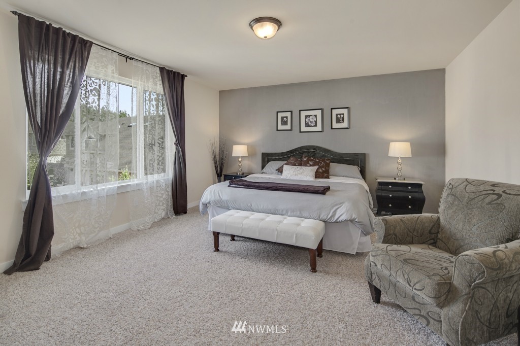 22225 38th Avenue Southeast Bothell, WA 98021 - Photo 11 of 19