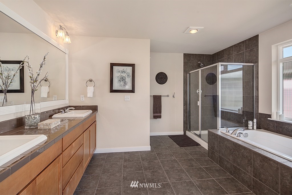 22225 38th Avenue Southeast Bothell, WA 98021 - Photo 12 of 19