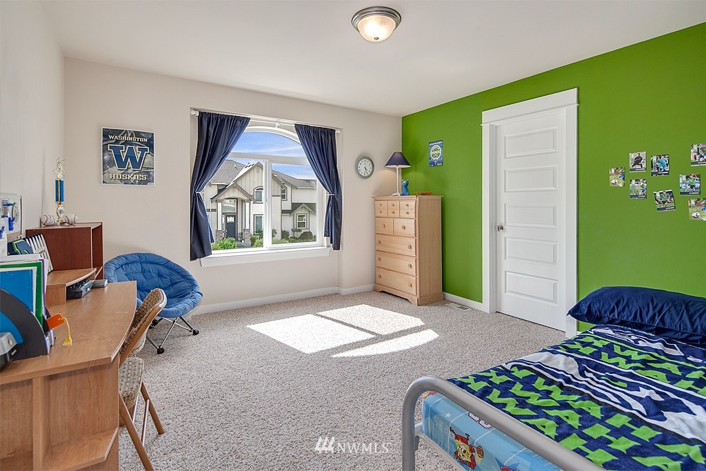 22225 38th Avenue Southeast Bothell, WA 98021 - Photo 13 of 19