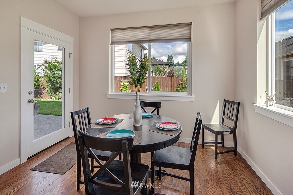 22225 38th Avenue Southeast Bothell, WA 98021 - Photo 8 of 19