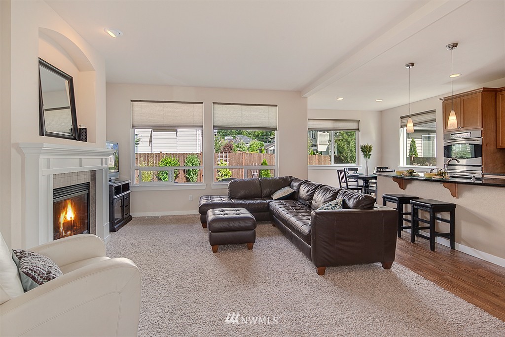 22225 38th Avenue Southeast Bothell, WA 98021 - Photo 9 of 19