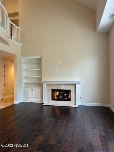 945 Old Ranch Road Solvang, CA 93463 - Photo 11 of 34 liv room painted balcony and bookcase