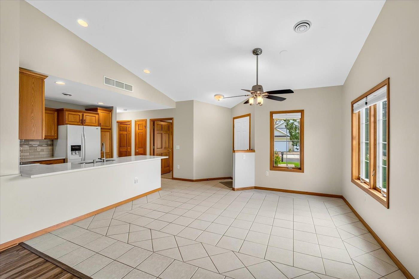 604 Springbrook Circle DeForest, WI 53532 - Photo 15 of 45 Gallery Image 15